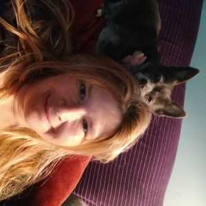 Meet your Posher, Genevieve